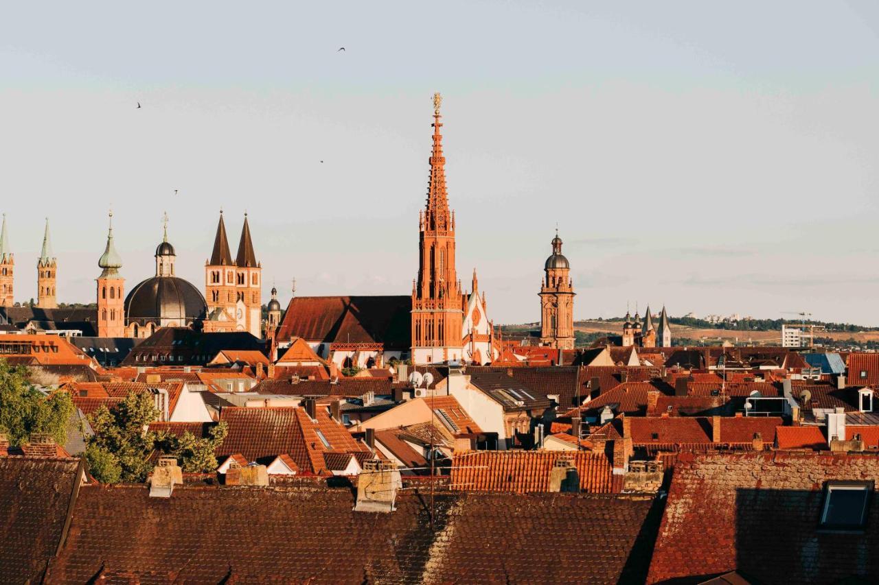 Das V Evert Hotel - Am Congress Centrum Wuerzburg Экстерьер фото